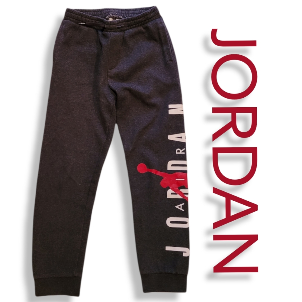 Jordan Gray Boys Medium Knit Joggers Huge logo Leg Comfy